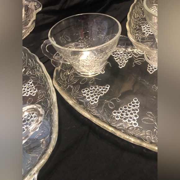 Serva-Snack Anchor Hocking Glass 4pc set - Picture 3 of 12